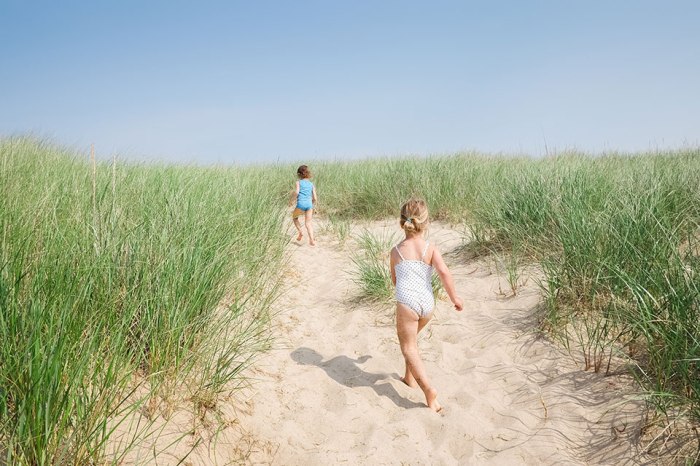 Ella&Gray_Beach